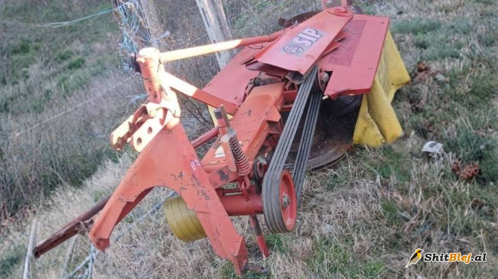 Ford 3600 traktor bujqësor.
