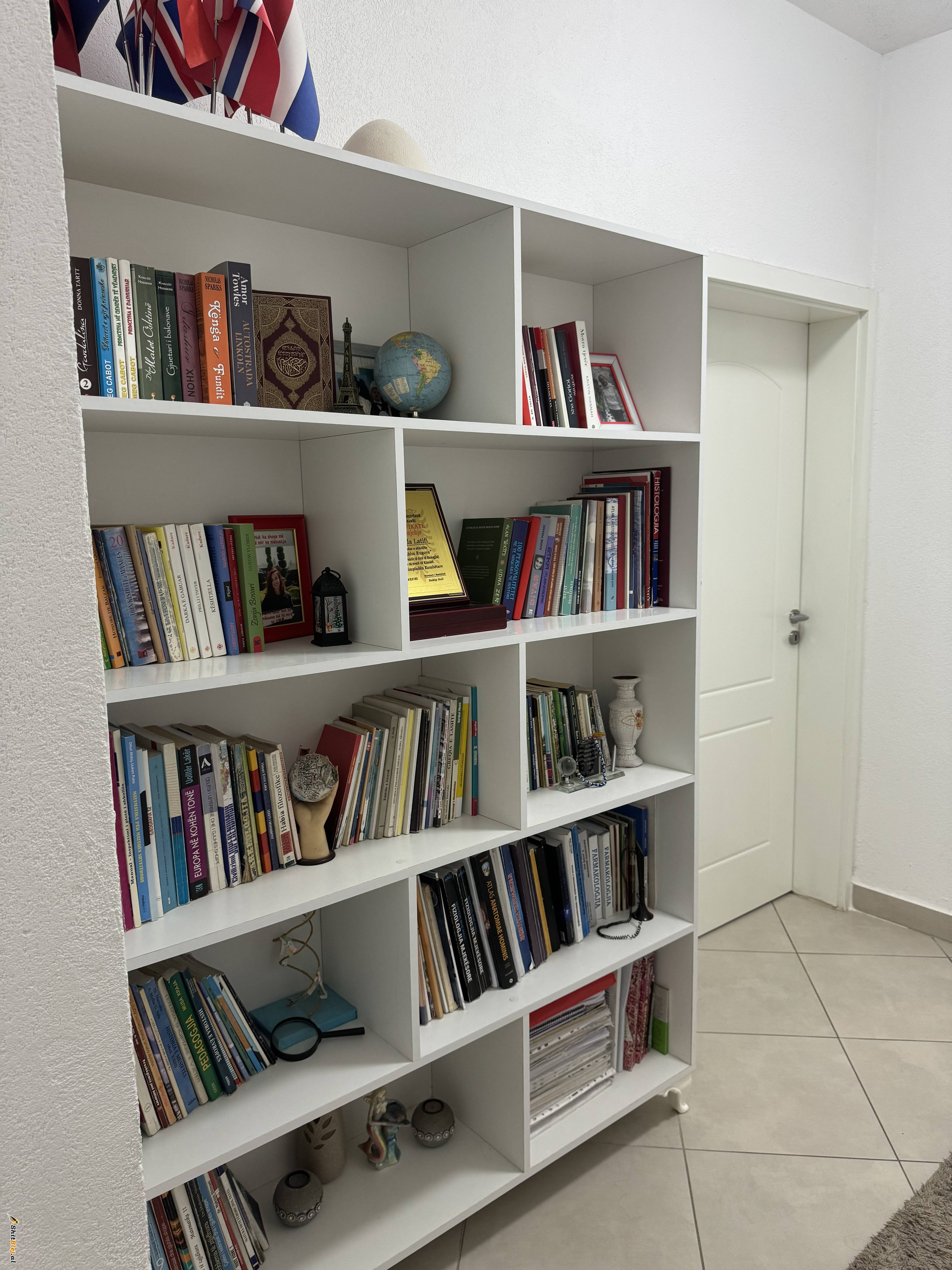 Jepet me qera apartament 2+1 i mobiluar