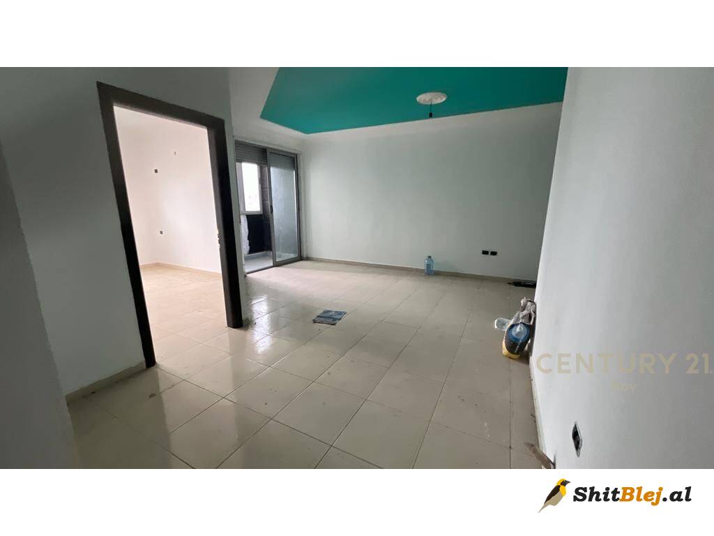 APARTAMENT 1+1 PER SHITJE TEK ISH-URT,DR