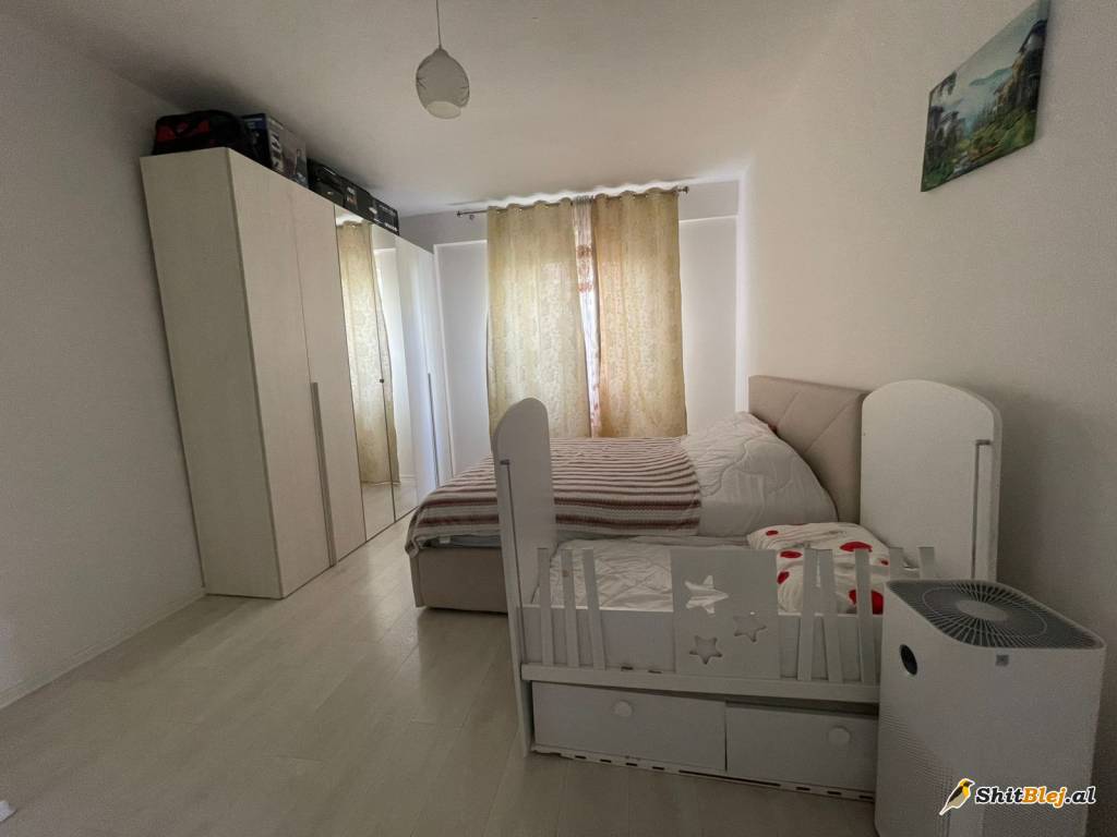 Qira, Apartament 2+1 Liqeni i Thate 