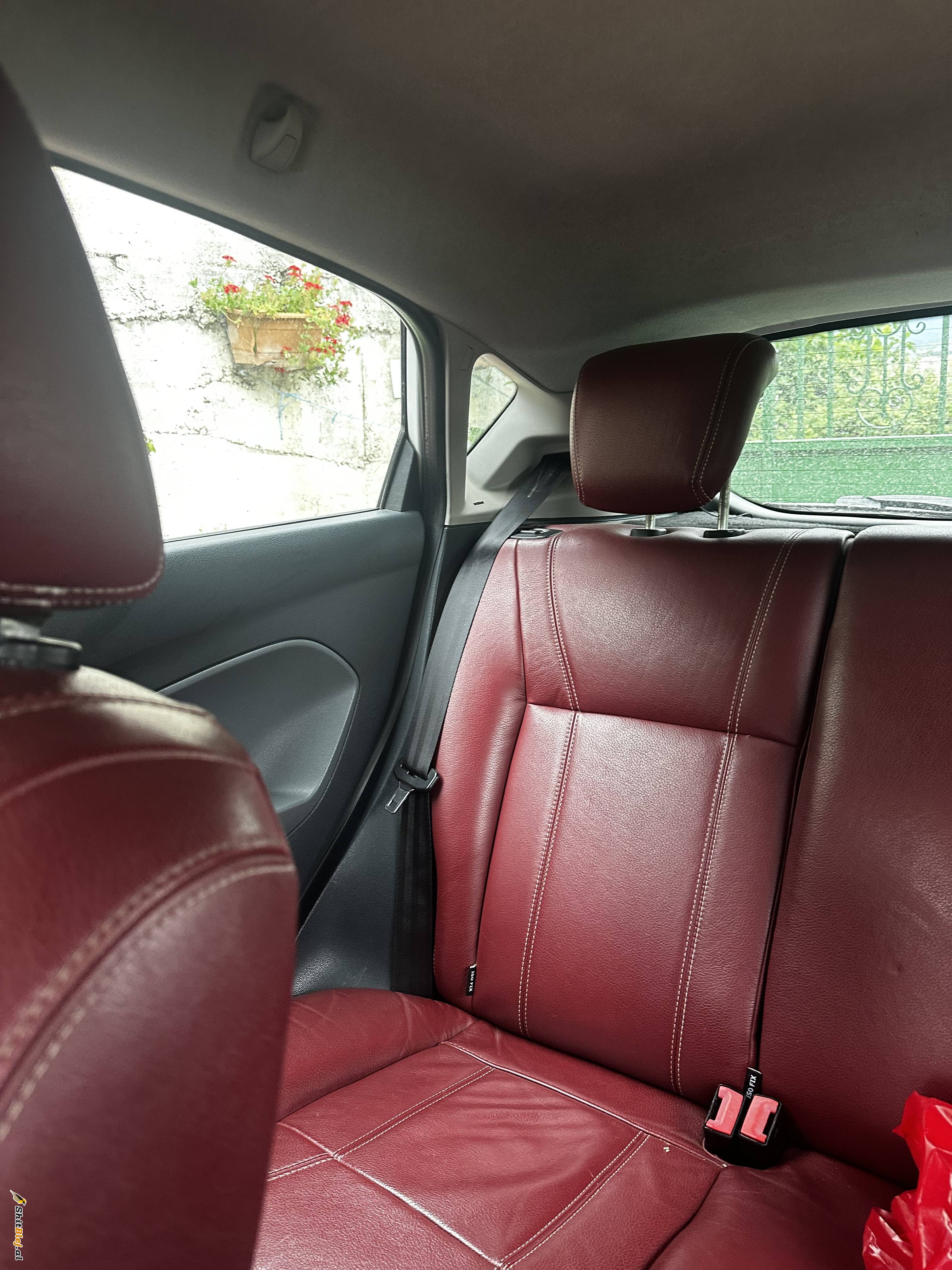 Ford Fiesta 2010 benzin Gaz