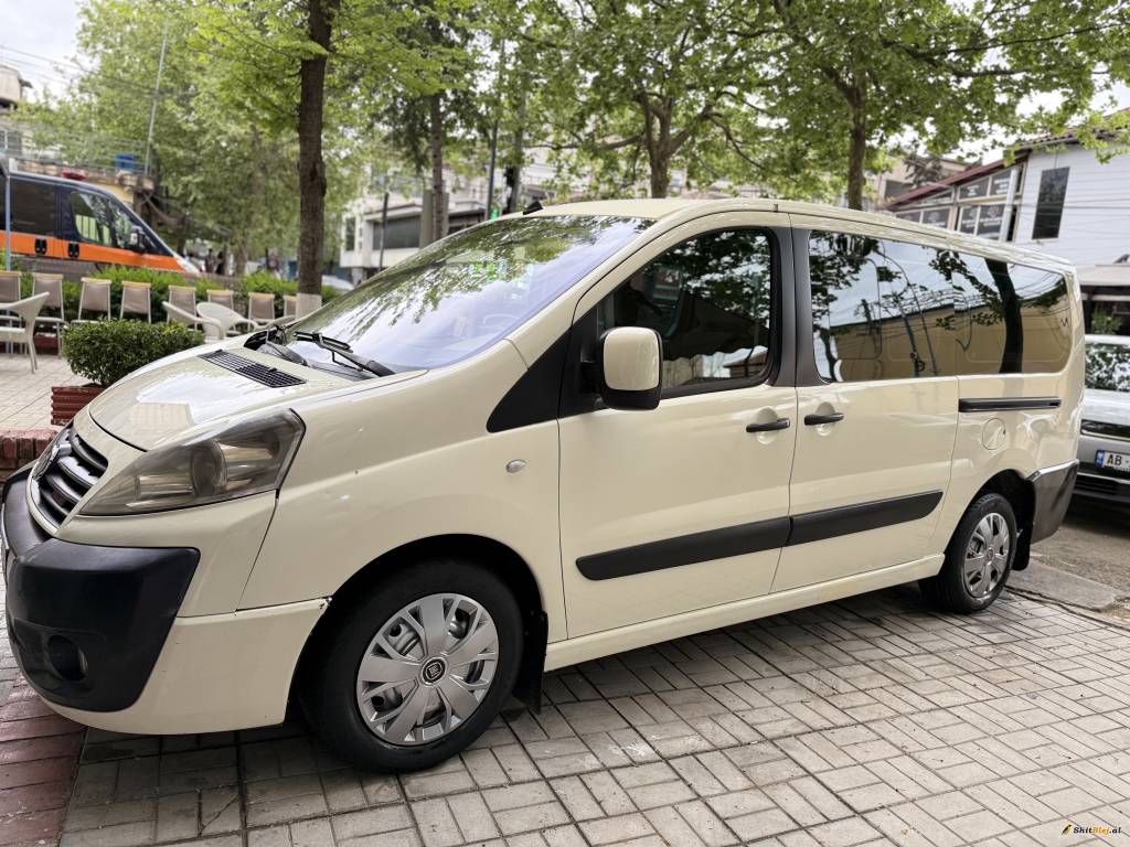 Fiat 7+1