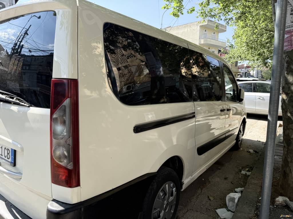 Fiat 7+1