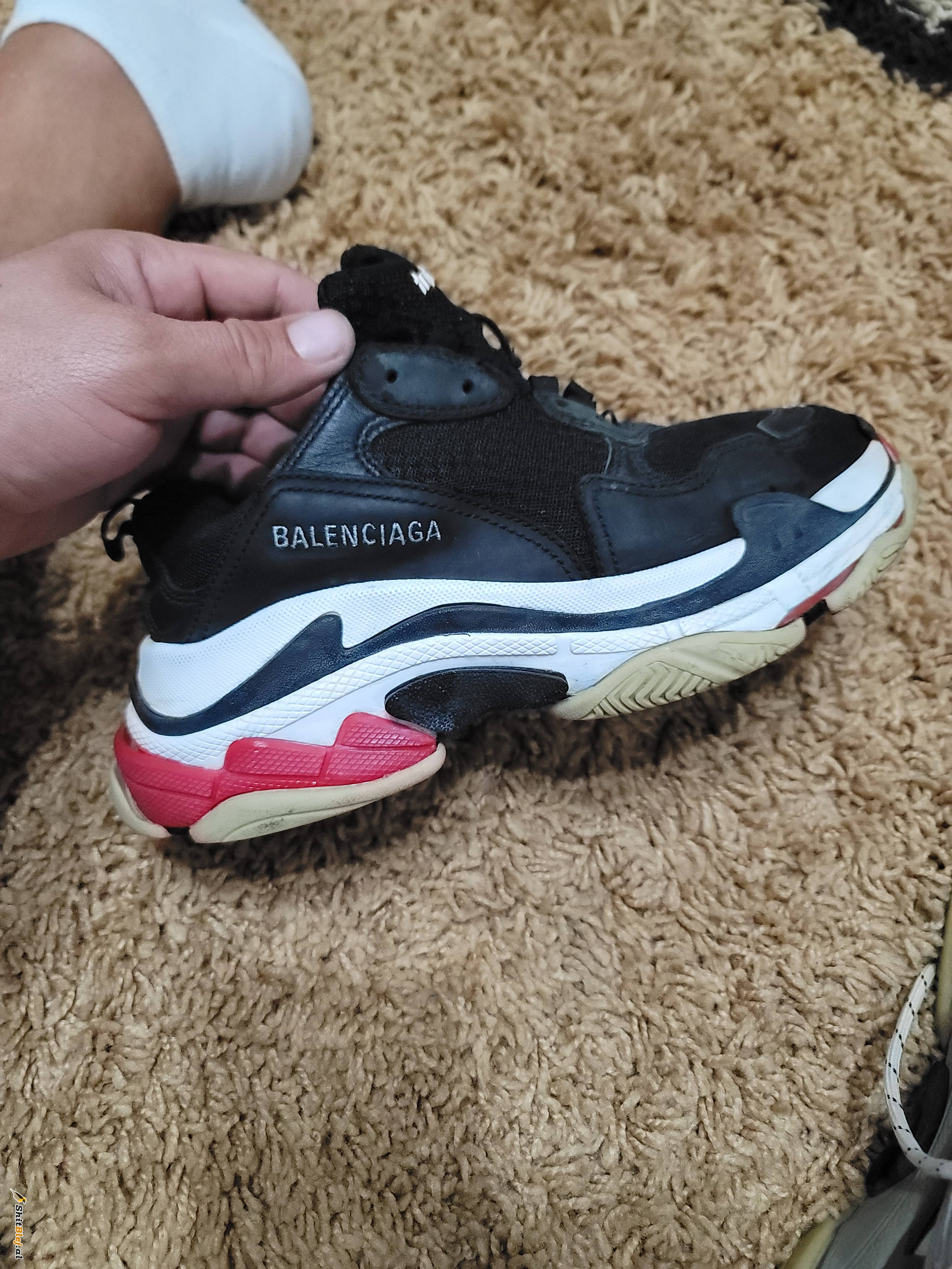 BALENCIAGA TripleS Origjinale