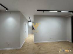  ZYRE 94 M2 TE RRUGA DURRESIT 1.000 EURO