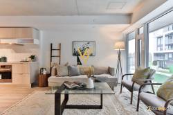 2+1+2 ME QERA TE KOPSHTI BOTANIK 700 EUR