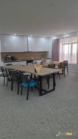 3&plus;1&plus;VERANDE ME QERA TE TEGU 900 EURO