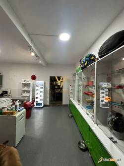 DYQAN 90 M2 TE KOMUNA E PARISIT 1500 EUR