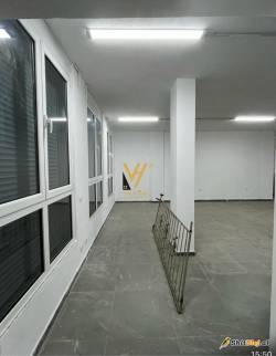  BIZNESI 240 M2  NE PASKUQAN 800 EURO