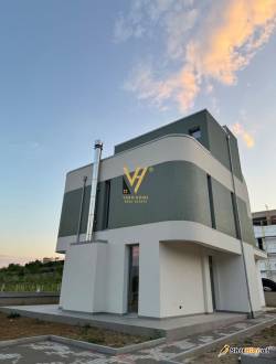 VILE NE FARKE, REZ.“ÇUÇI 2” 517.000 EURO
