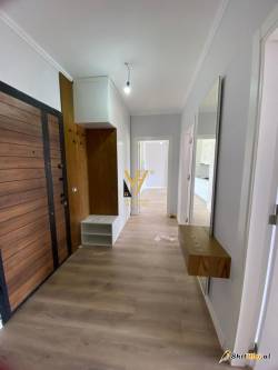 ZYRE 90 M2 TEK BULEVARDI I RI 550 EURO