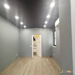 AMBIENT 57 M2 NE ASTIR 100.000 EURO