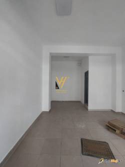 ZYRE 25 M2 TE DONIKA CENTER 30.000 LEKE
