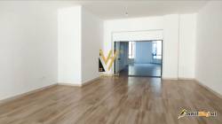 ZYRE 70M2 TE RRUGA MINE PEZA 1.300 EURO