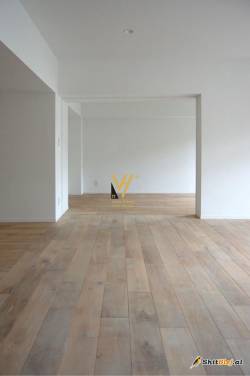 ZYRE 140M2 ME QERA TE PAZARI RI 900 EURO