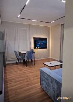  1&plus;1&plus;BLK TE KOMUNA PARISIT 175.000 EURO