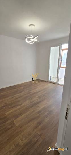  1&plus;1&plus;BLK TE 21 DHJETORI 140.000 EURO