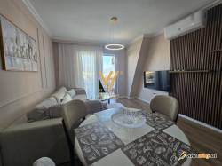 2&plus;1&plus;2&plus;BLK ME QERA NE ASTIR 600 EURO