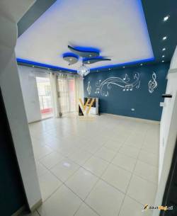 2&plus;1&plus;BLK TE UNAZA E RE 13.500.000 LEKE
