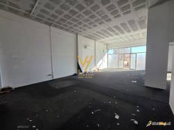 MAGAZINE 300 M2 TE CASA ITALIA 1.950 EUR