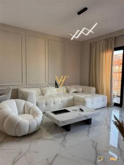 3&plus;1&plus;2 TE GARDEN BUILDING 1.900 EURO