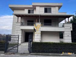 VILE ME QIRA KOM.AKACIA HILLS 5.000 EURO