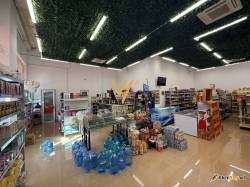 SUPERMARKET TE STACIONI TRENIT 1.400 EUR