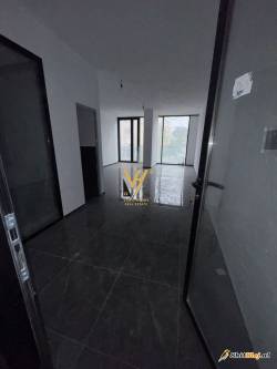  ZYRE ME QIRA – RRUGA E DIBRES 450EURO