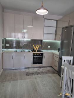 APARTAMENT 1+1 ME QERA NE ASTIR 450 EURO