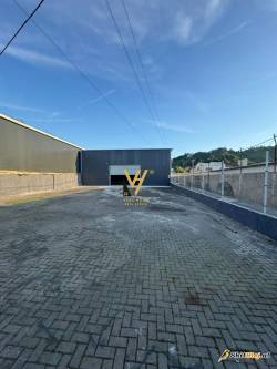 KAPANON 160 M2 NE YRSHEK 1.300 EURO