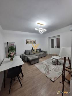 1+1 ME QERA TE RR. BARRIKADAVE 600 EURO