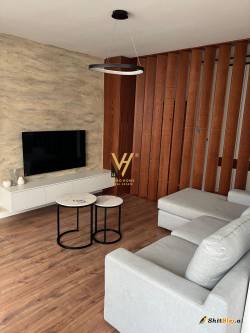  2+1+2 TE NENKALIMI I KRISTALIT 800 EURO