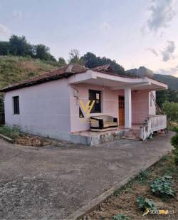 SHTEPI NE PEZE E VOGEL 150.000 EURO