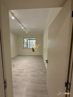 AMBIENT 80 M2 ME QERA NE BLLOK 1.500EURO