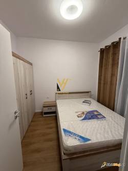 1&plus;1&plus;BLK ME QIRA TE ALI DEMI 500 EURO