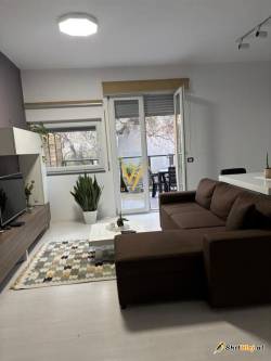  1&plus;1&plus;BLK TEK KOPSHTI BOTANIK 600 EURO