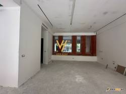 AMBIENT 70M2 ME QERA TE DELIJORGJI 1.500