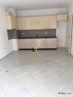 ZYRE 90 M2 ME QERA TE DON BOSKO 700 EURO