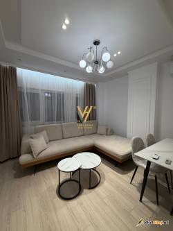 2&plus;1&plus;BLK ME QERA MYSLYM SHYRI 1.000 EURO