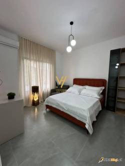 VILE  SHKEMBIN E KAVAJES 550.000 EURO