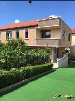 VILE NE PERIFERI 450.000 EURO