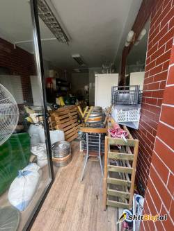  FAST FOOD TE KOMUNA PARISIT 35.000 LEKE