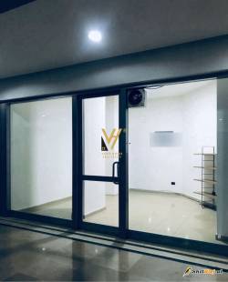 AMBIENT 32 M2 ME QERA NE QENDER 600 EURO