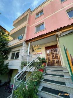 VILE 5 KATE ME QERA TE BRRYLI 2.500 EURO