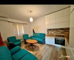  1+1 TE AMBASADA AMERIKANE 550 EURO