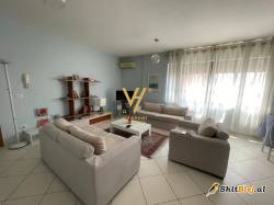 2+1+BLK TE RRUGA BARRIKADAVE 300.000 EUR