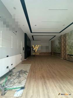 AMBIENT 104 M2 ME QIRA TE 5 MAJI 700 EUR