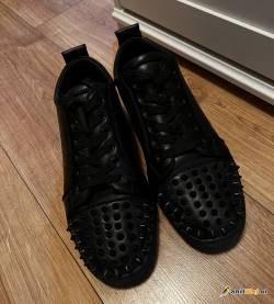 Atlete Christian Louboutin