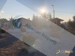 Ambjent biznesi ne Elbasan /Kraste